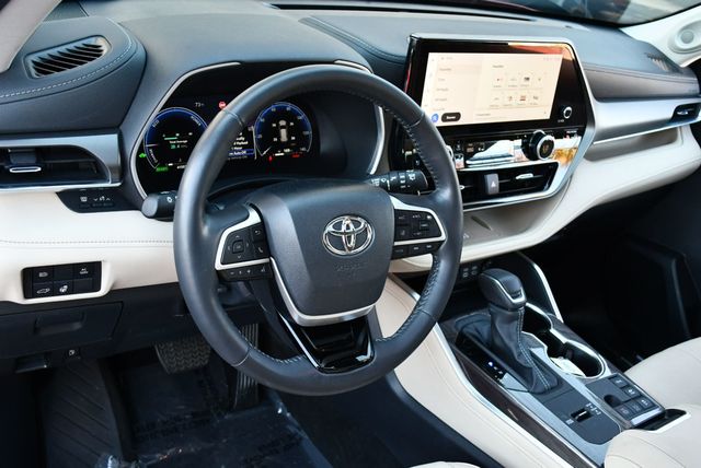 2024 Toyota Highlander Hybrid Limited AWD SUV W/3rd Row Seating - 23094577 - 11