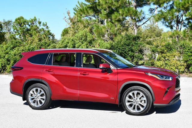 2024 Toyota Highlander Hybrid Limited AWD SUV W/3rd Row Seating - 23094577 - 37