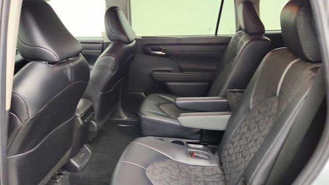 2024 Toyota Highlander Hybrid XLE Nightshade AWD - 23082267 - 18
