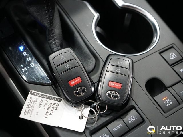 2024 Toyota Highlander LE AWD - 22924310 - 28