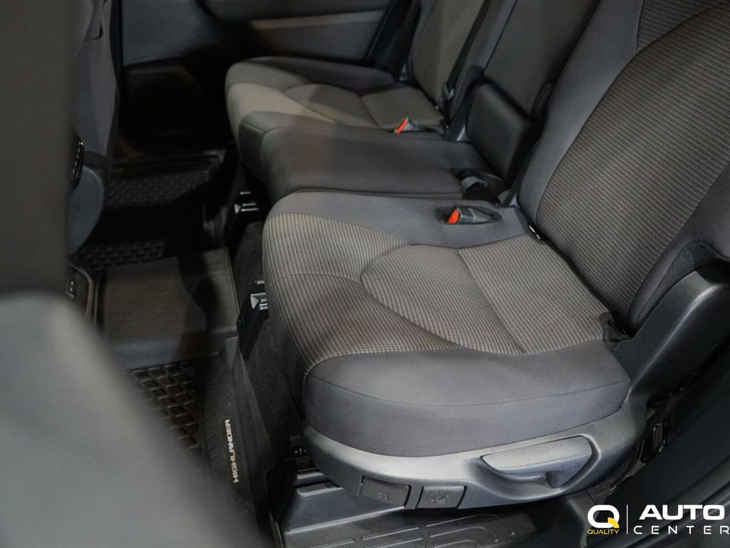 2024 Toyota Highlander LE AWD - 22924310 - 32