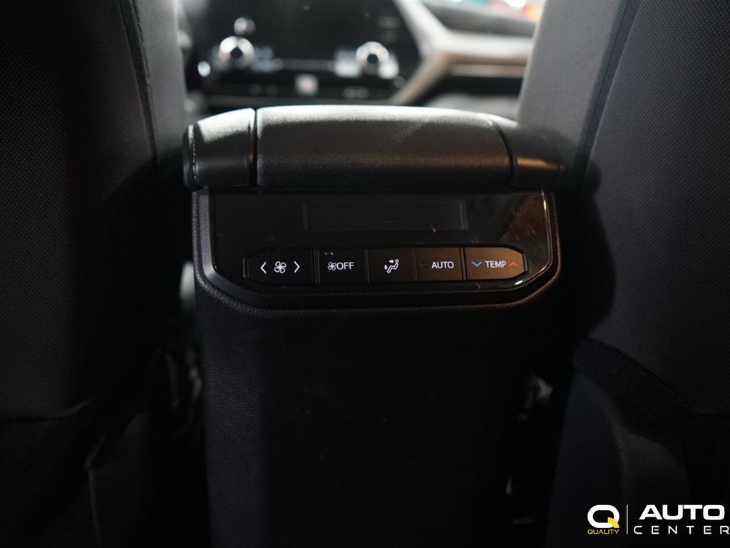 2024 Toyota Highlander LE AWD - 22924310 - 36