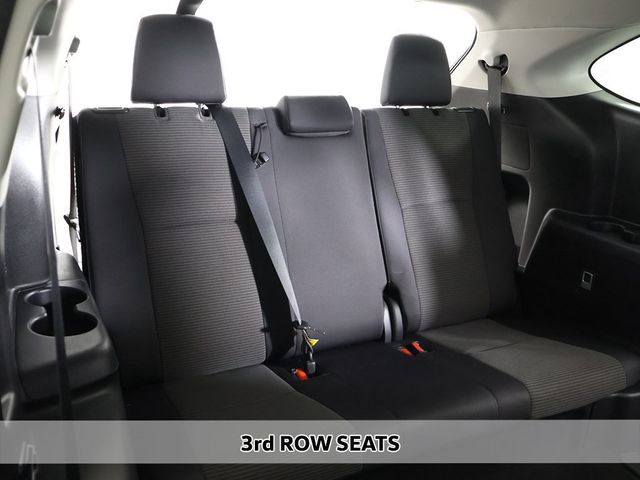 2024 Toyota Highlander LE AWD - 22994551 - 5