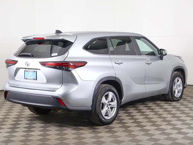 2024 Toyota Highlander LE AWD - 23008248 - 8