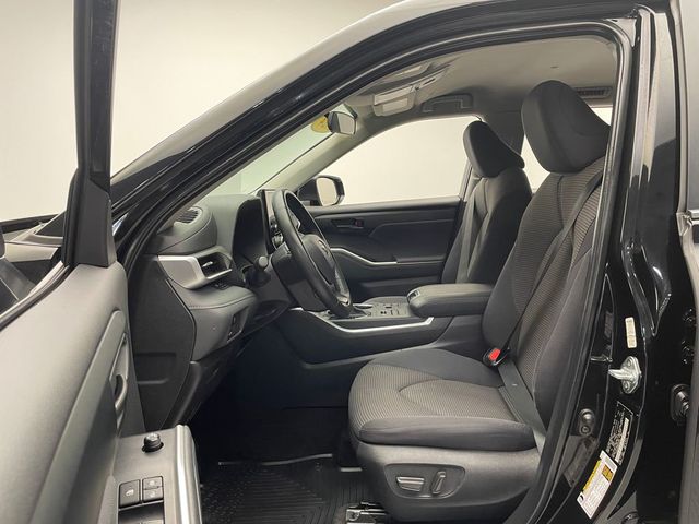 2024 Toyota Highlander LE AWD - 22850771 - 11
