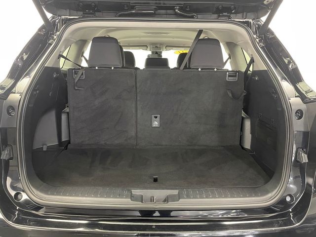 2024 Toyota Highlander LE AWD - 22850771 - 40