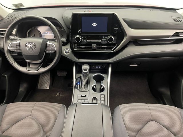 2024 Toyota Highlander LE AWD - 22870261 - 18