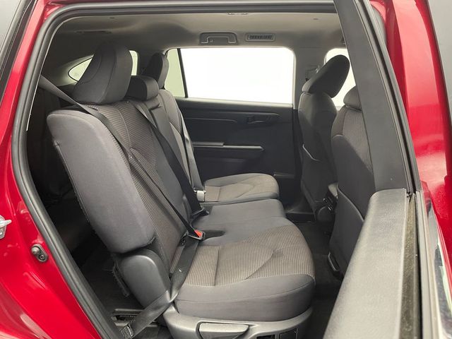 2024 Toyota Highlander LE AWD - 22870261 - 36