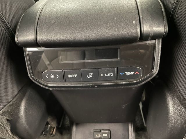 2024 Toyota Highlander LE AWD - 22870261 - 37