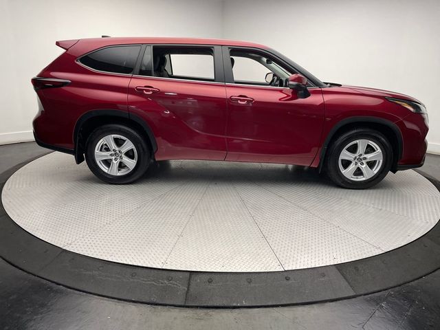 2024 Toyota Highlander LE AWD - 22870261 - 3
