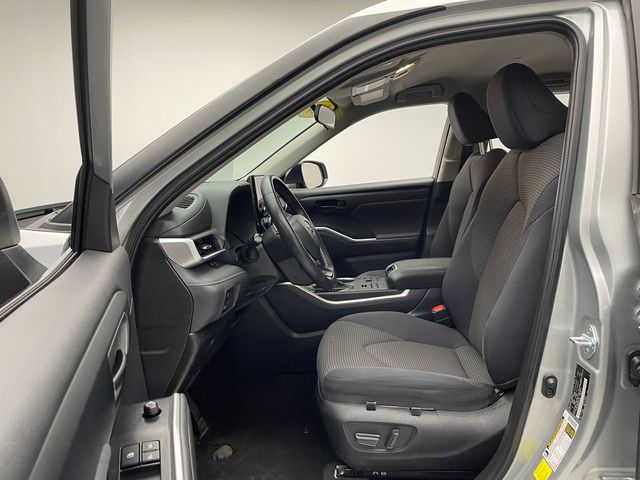 2024 Toyota Highlander LE AWD - 22990109 - 11