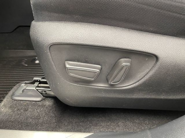 2024 Toyota Highlander LE AWD - 23002659 - 13