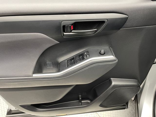 2024 Toyota Highlander LE AWD - 23002659 - 8