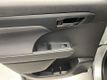 2024 Toyota Highlander LE AWD - 23010316 - 31