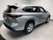 2024 Toyota Highlander LE AWD - 23010316 - 4