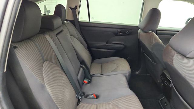 2024 Toyota Highlander LE AWD - 23016267 - 22