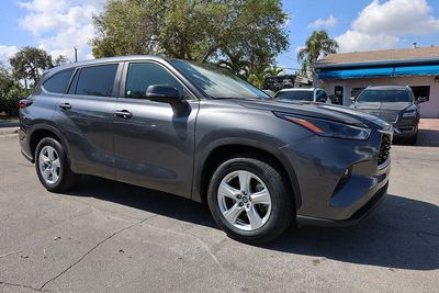 2024 TOYOTA HIGHLANDER