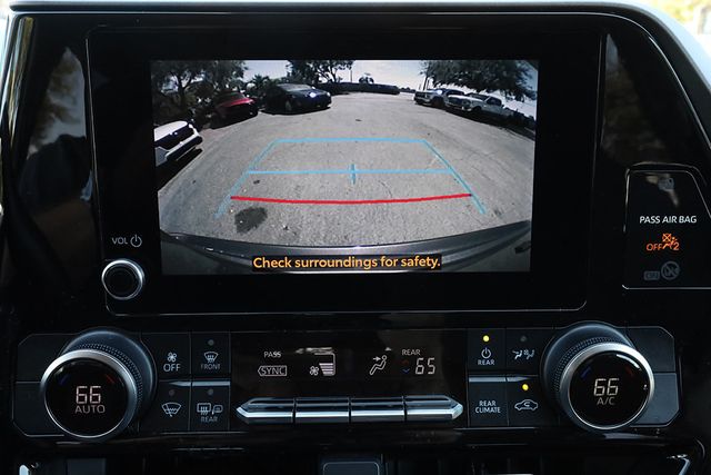 2024 TOYOTA HIGHLANDER LE FWD - 22985385 - 28