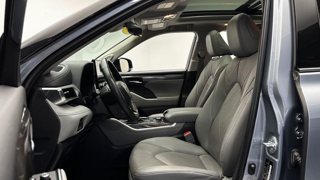 2024 Toyota Highlander Platinum AWD - 23029533 - 13