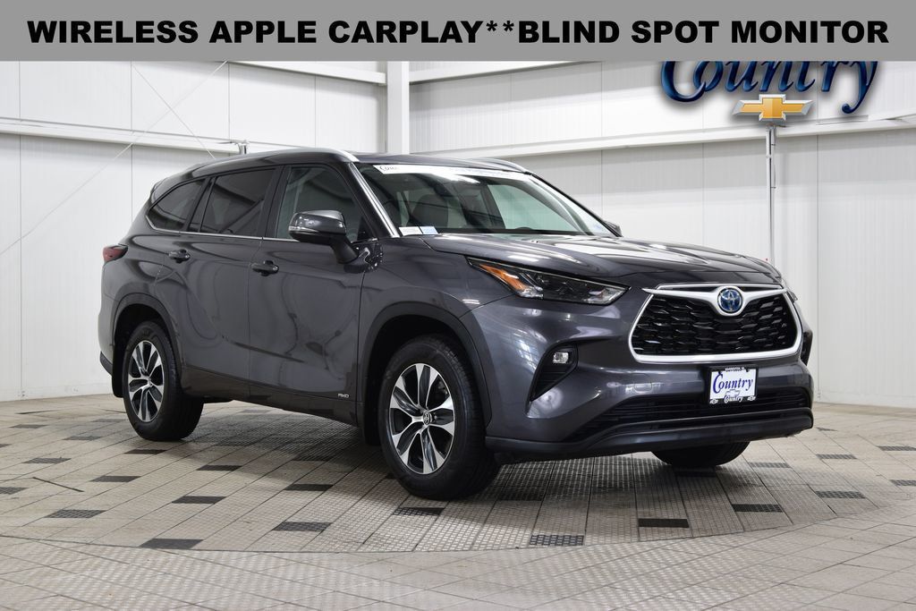 2024 Toyota Highlander XLE - 23000845 - 0