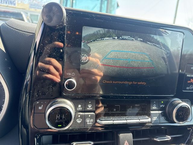 2024 Toyota Highlander XLE - 23000845 - 24