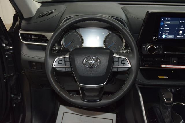2024 Toyota Highlander XLE - 23000845 - 35