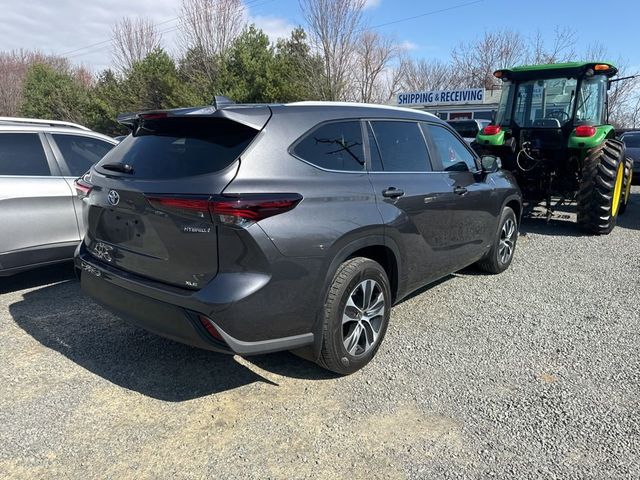 2024 Toyota Highlander XLE - 23000845 - 5