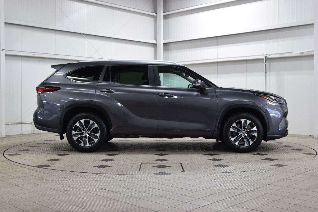 2024 Toyota Highlander XLE - 23000845 - 8