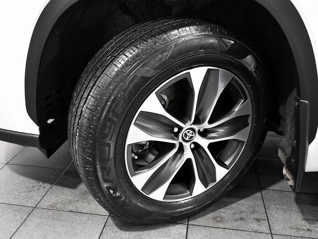2024 Toyota Highlander XLE - 22970128 - 6