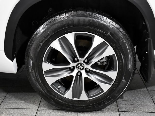 2024 Toyota Highlander XLE - 22970128 - 7