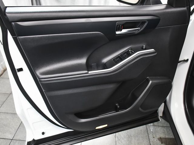 2024 Toyota Highlander XLE - 22970128 - 8