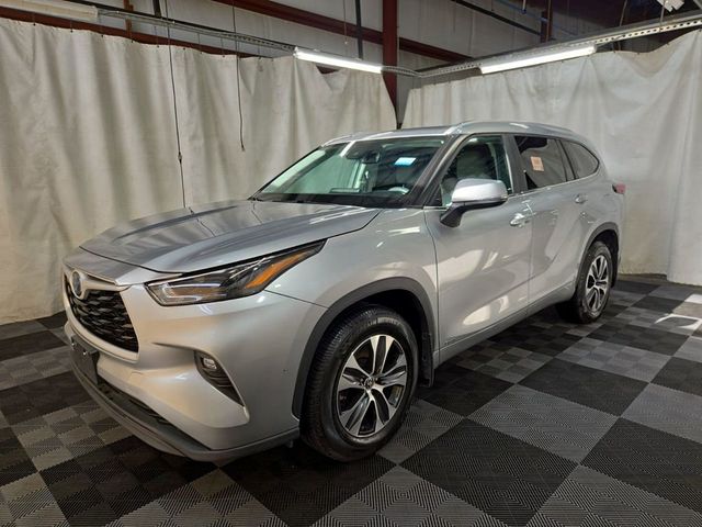 2024 Toyota Highlander XLE - 23017685 - 1