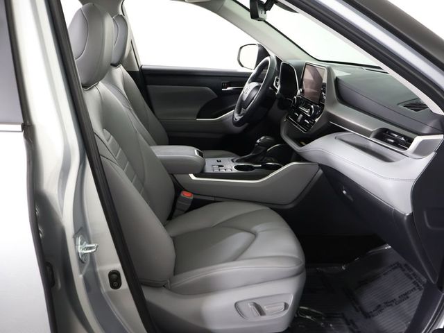 2024 Toyota Highlander XLE - 23017685 - 33