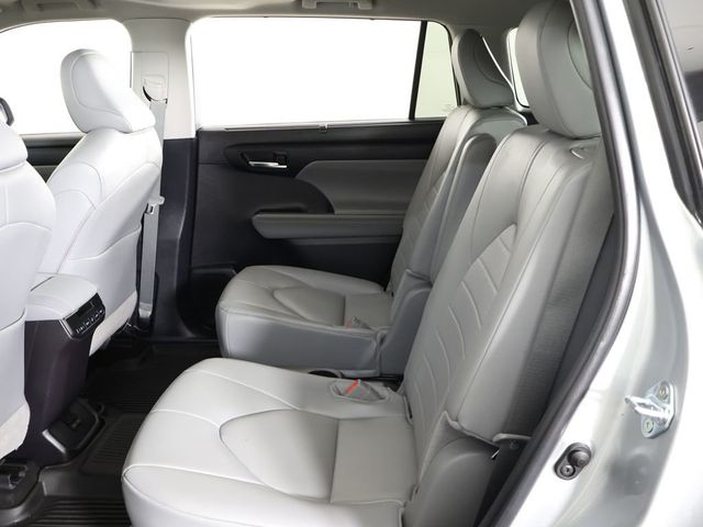 2024 Toyota Highlander XLE - 23017685 - 36