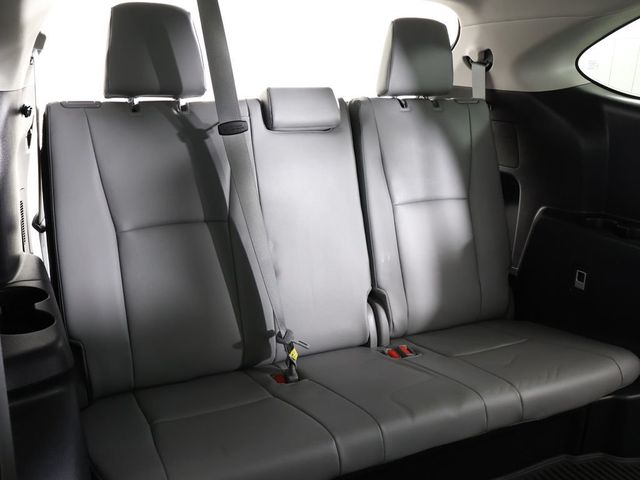 2024 Toyota Highlander XLE - 23017685 - 39