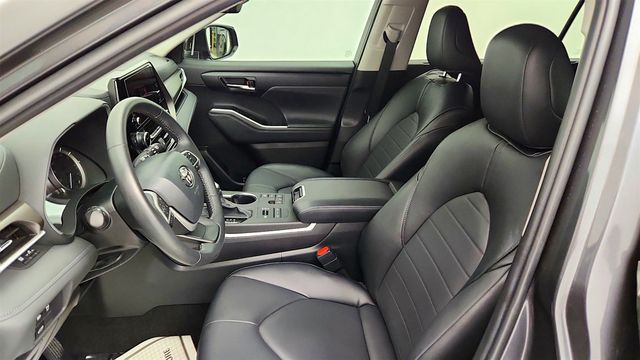 2024 Toyota Highlander XLE AWD - 23065208 - 11