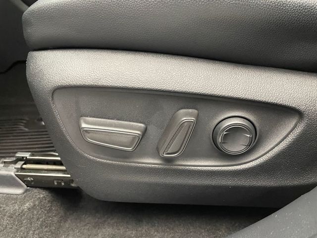 2024 Toyota Highlander XLE AWD - 22954587 - 13