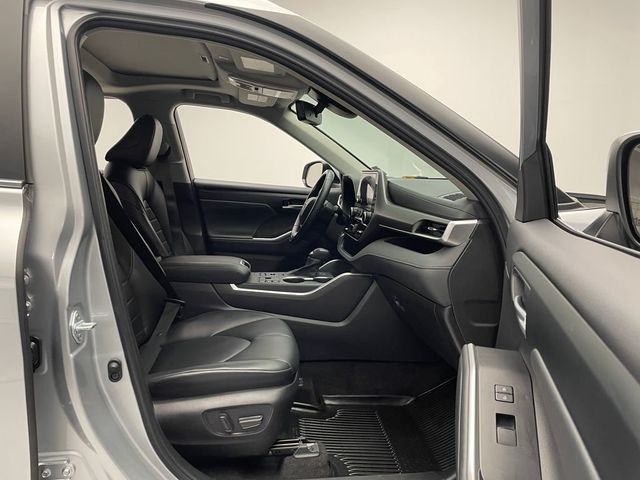 2024 Toyota Highlander XLE AWD - 22954587 - 16
