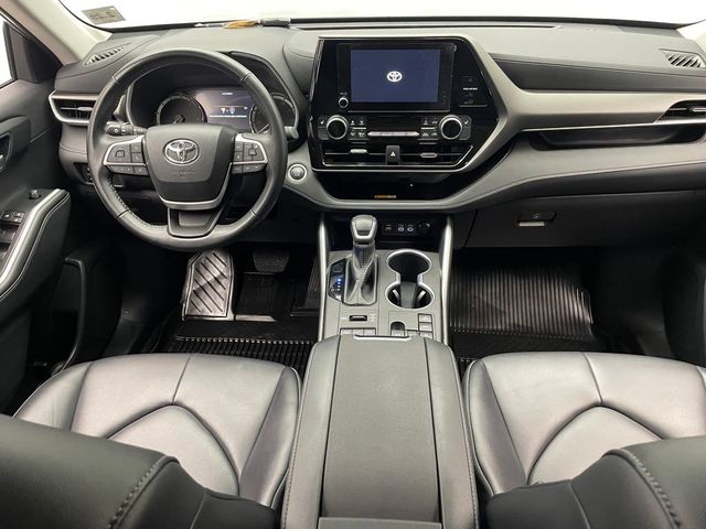 2024 Toyota Highlander XLE AWD - 22954587 - 18