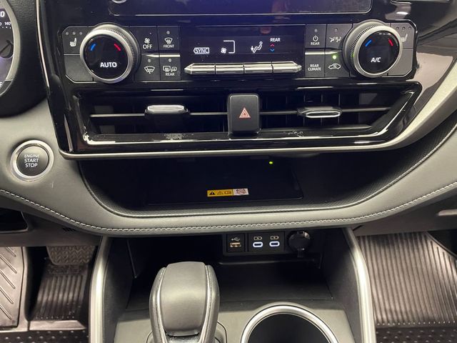 2024 Toyota Highlander XLE AWD - 22954587 - 26