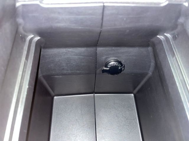 2024 Toyota Highlander XLE AWD - 22954587 - 29