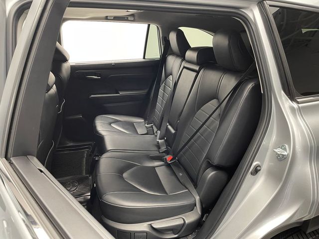 2024 Toyota Highlander XLE AWD - 22954587 - 34