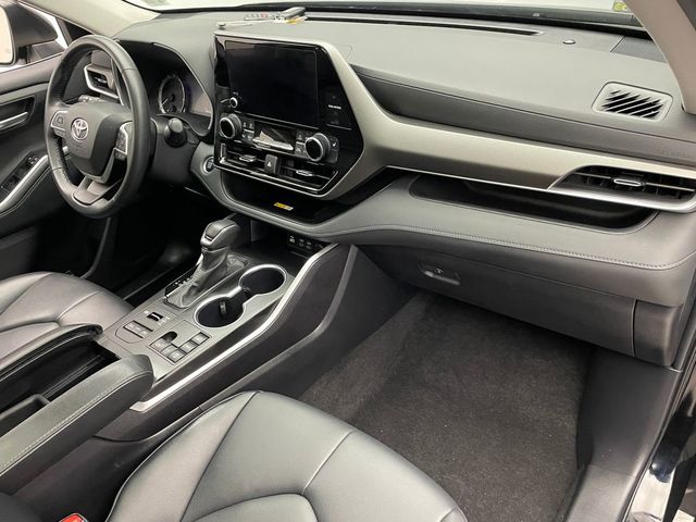 2024 Toyota Highlander XLE AWD - 22983543 - 15