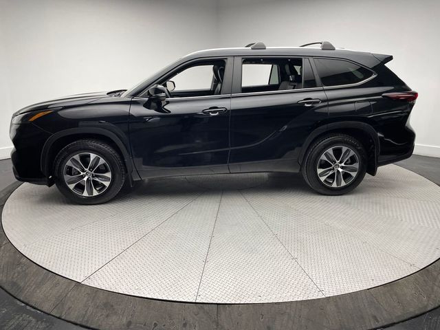 2024 Toyota Highlander XLE AWD - 22983543 - 7