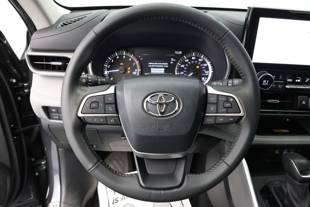 2024 Toyota Highlander XLE FWD - 22937476 - 9