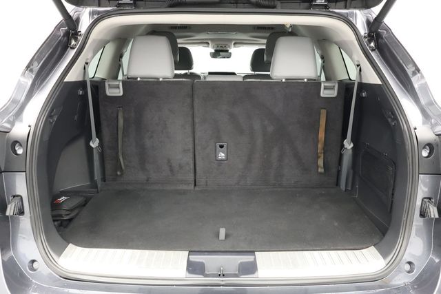 2024 Toyota Highlander XLE FWD - 22937476 - 16