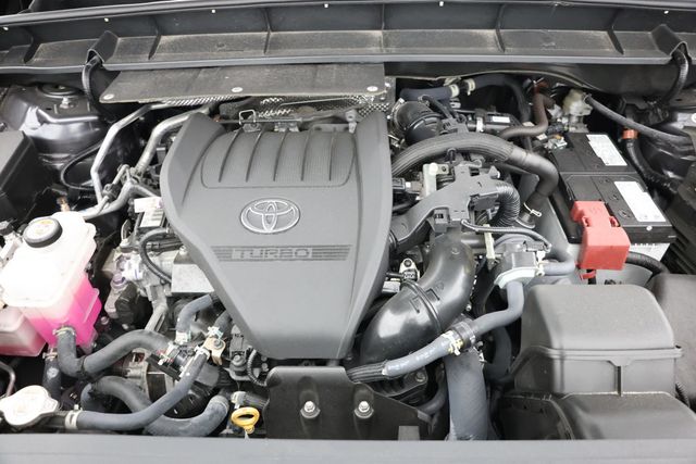 2024 Toyota Highlander XLE FWD - 22937476 - 20