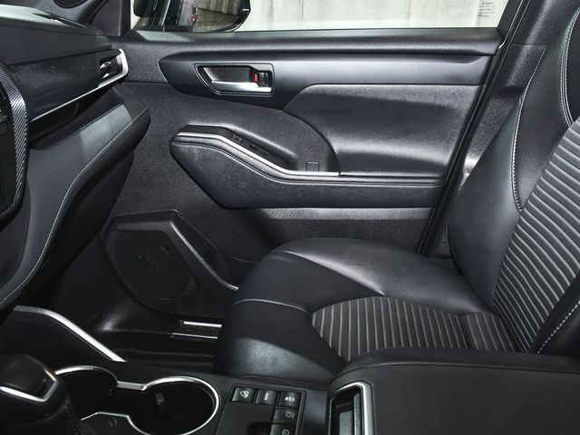 2024 Toyota Highlander XSE - 23052952 - 42