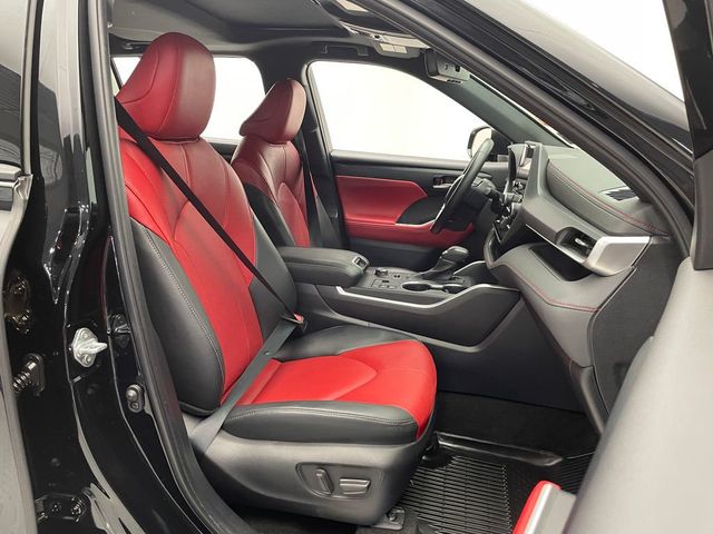 2024 Toyota Highlander XSE AWD - 22954580 - 17