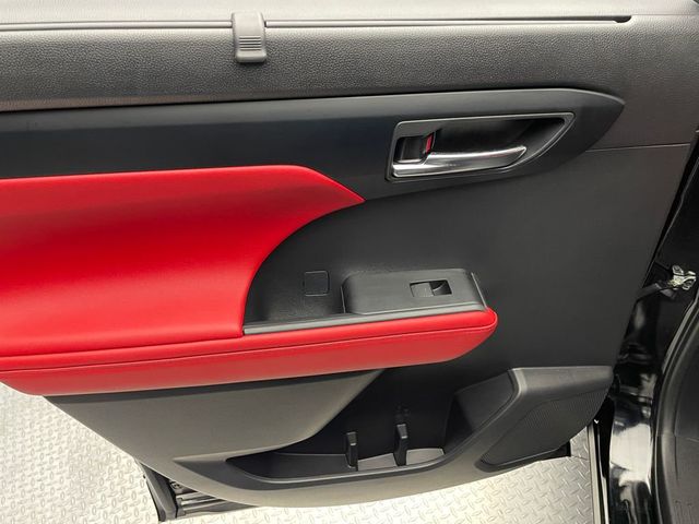 2024 Toyota Highlander XSE AWD - 22954580 - 32